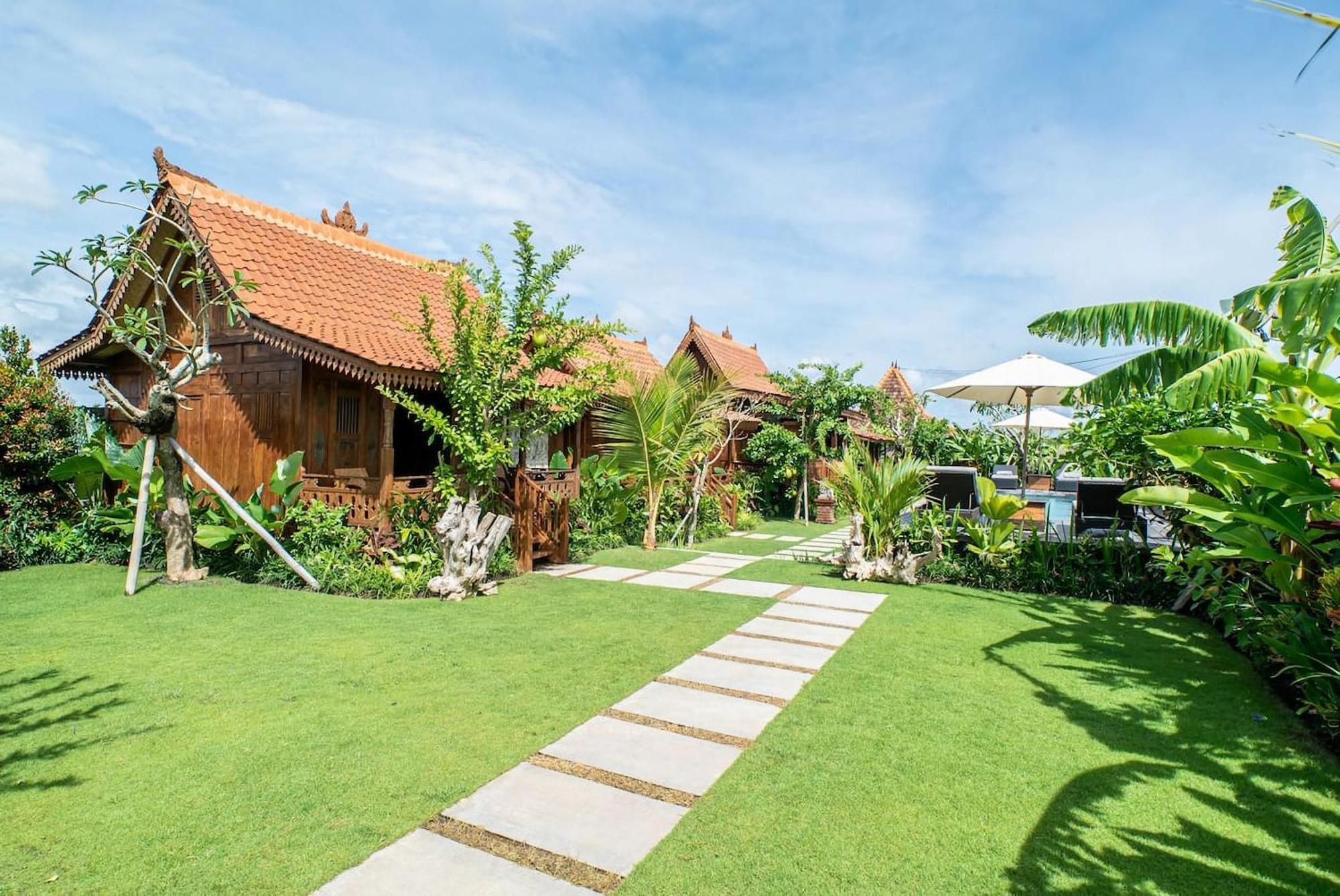 Lima Beach Inn Munggu Екстер'єр фото