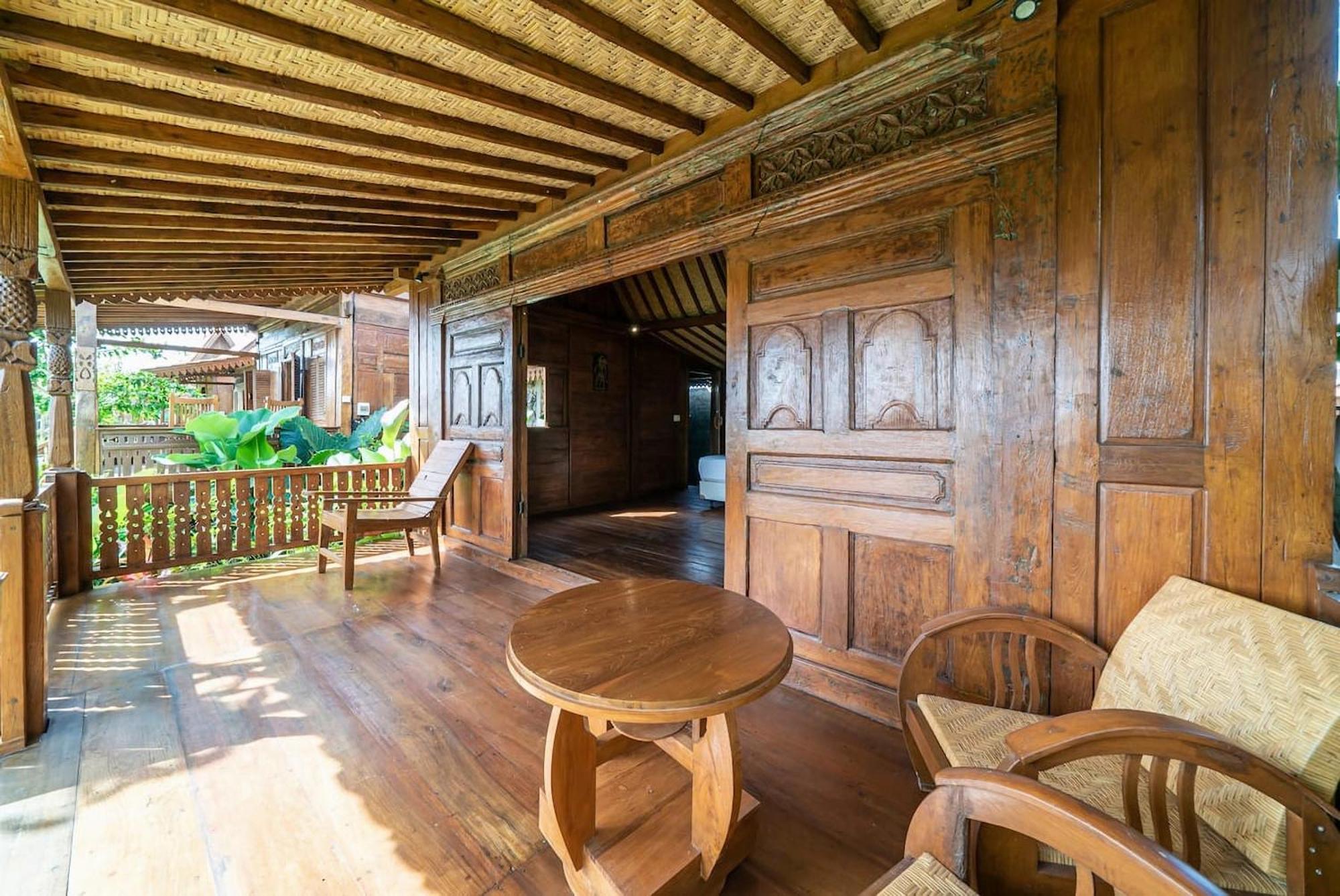 Lima Beach Inn Munggu Екстер'єр фото